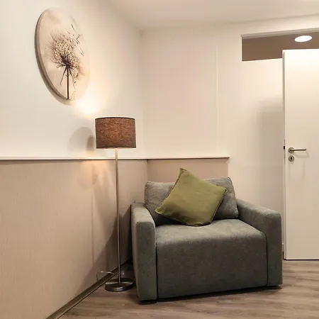 Apartamento Apartz - - Cityquartier - Bis 15 Personen - 4 *